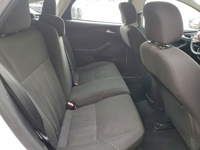 Фото 10 с аукциона – 2015 FORD FOCUS SE с VIN 1FADP3K2XFL223009