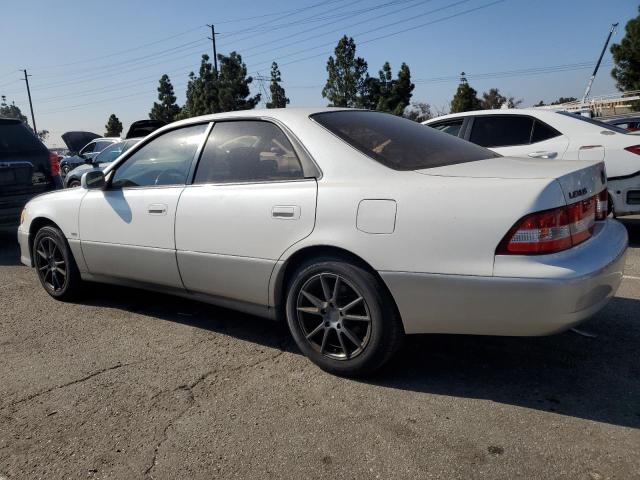 Photo 2 from auction – 2000 LEXUS ES 300 with VIN JT8BF28G2Y5099891