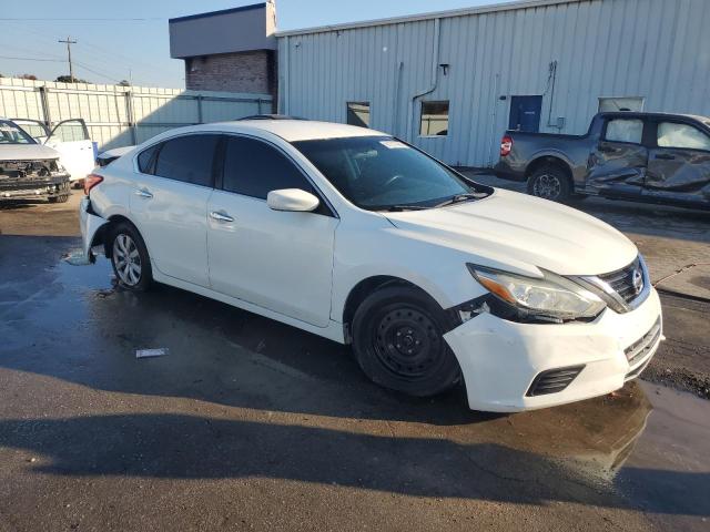 Photo 4 from auction – 2016 NISSAN ALTIMA 2.5 with VIN 1N4AL3AP0GC236347