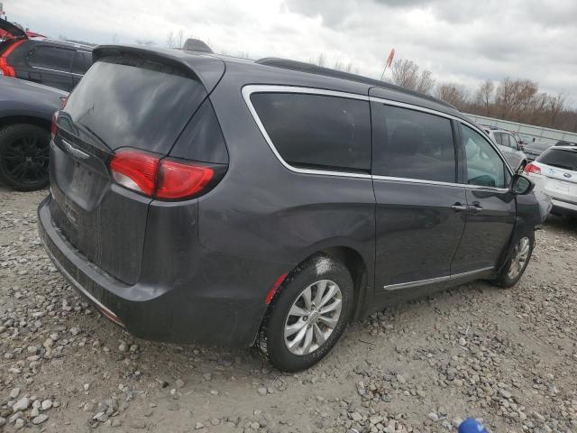 Photo 3 from auction – 2017 CHRYSLER PACIFICA T with VIN 2C4RC1BG1HR747445