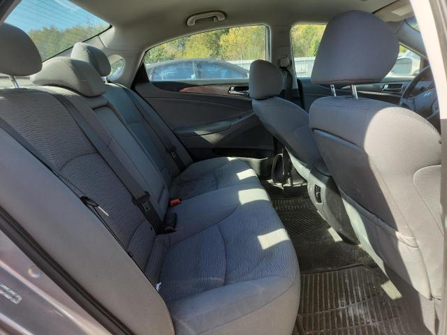 Photo 10 from auction – 2013 HYUNDAI SONATA HYB with VIN KMHEC4A48DA095666