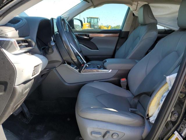 Photo 7 from auction – 2021 TOYOTA HIGHLANDER with VIN 5TDDZRBH0MS529868