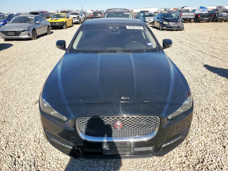 Photo 5 from auction – 2019 JAGUAR XE with VIN SAJAS4FX8KCP51103