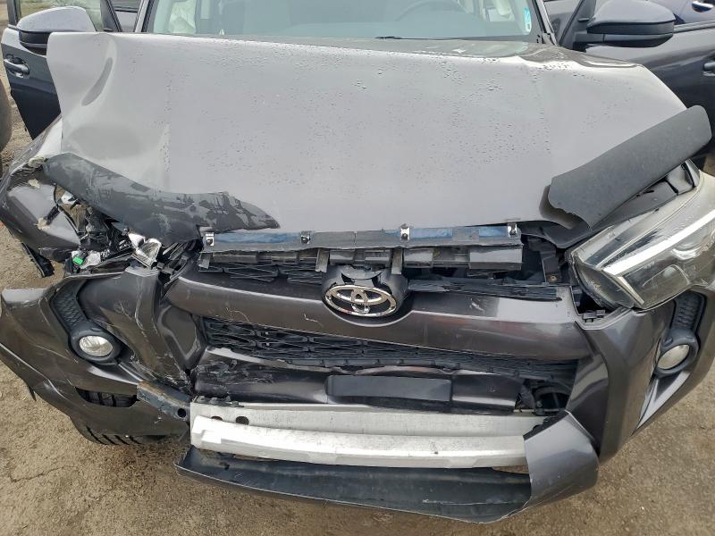 Photo 11 from auction – 2016 TOYOTA 4RUNNER SR with VIN JTEBU5JR1G5403114
