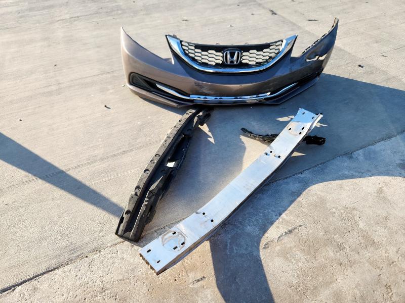 Photo 12 from auction – 2015 HONDA CIVIC LX with VIN 19XFB2F50FE076854