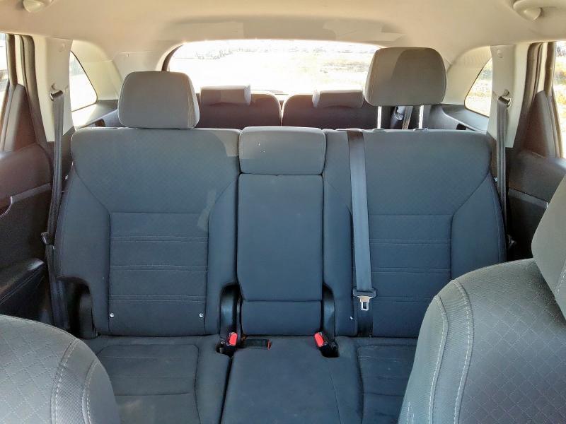Photo 10 from auction – 2018 KIA SORENTO LX with VIN 5XYPG4A33JG338515