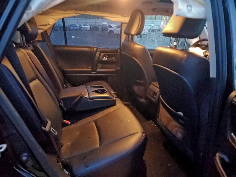 Photo 11 from auction – 2016 TOYOTA 4RUNNER SR with VIN JTEBU5JR1G5294198