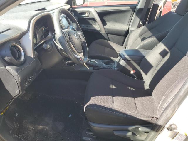 Photo 7 from auction – 2014 TOYOTA RAV4 XLE with VIN JTMWFREVXEJ017200