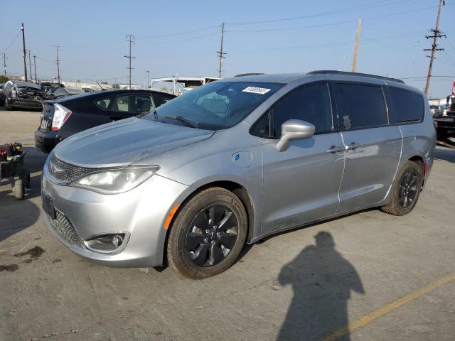 CHRYSLER PACIFICA H 2020 with VIN 2C4RC1L71LR242402 - Photo from auction