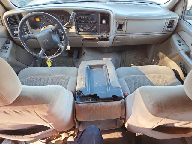Photo 8 from auction – 2002 CHEVROLET SILVERADO with VIN 2GCEC19T121421555