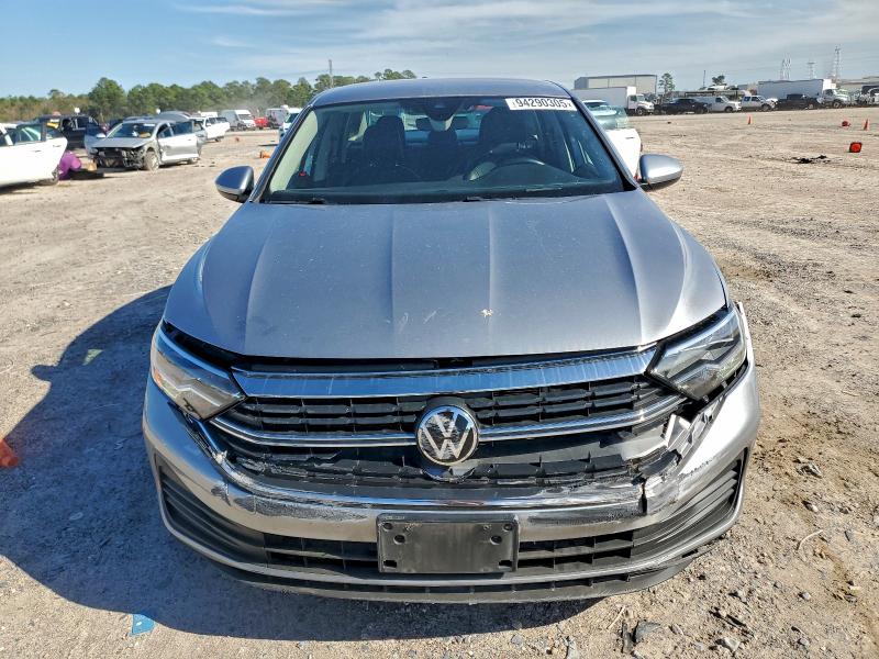 Photo 5 from auction – 2024 VOLKSWAGEN JETTA SE with VIN 3VWEM7BU3RM015120