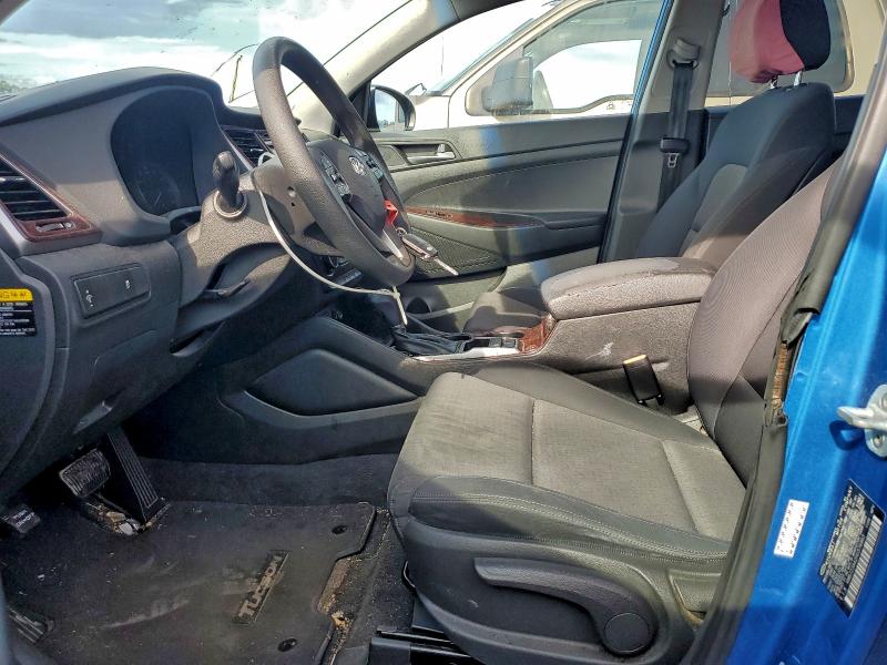 Photo 7 from auction – 2017 HYUNDAI TUCSON SE with VIN KM8J23A42HU376863