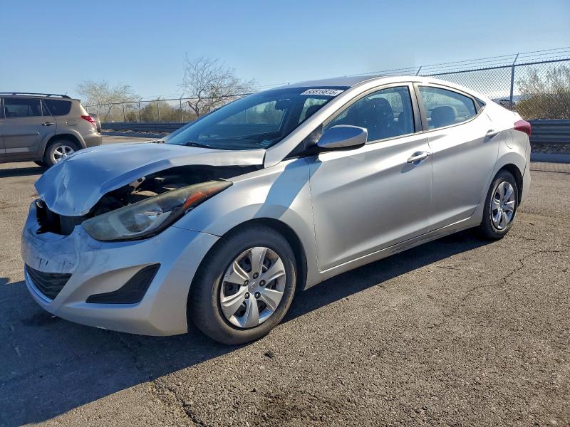 HYUNDAI ELANTRA SE 2016 with VIN 5NPDH4AE2GH682971 - Photo from auction