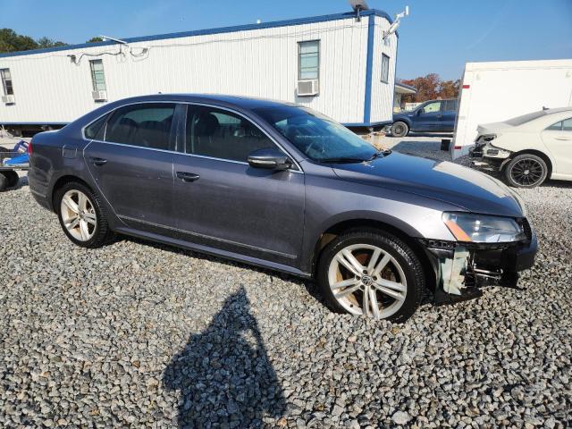 Photo 4 from auction – 2012 VOLKSWAGEN PASSAT SEL with VIN 1VWCN7A36CC040597