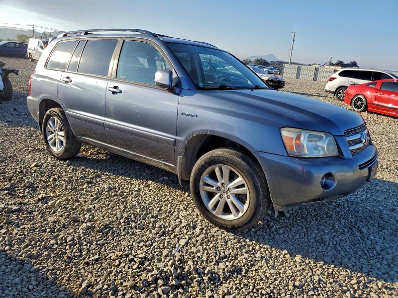 Photo 4 from auction – 2006 TOYOTA HIGHLANDER with VIN JTEEW21A260014297