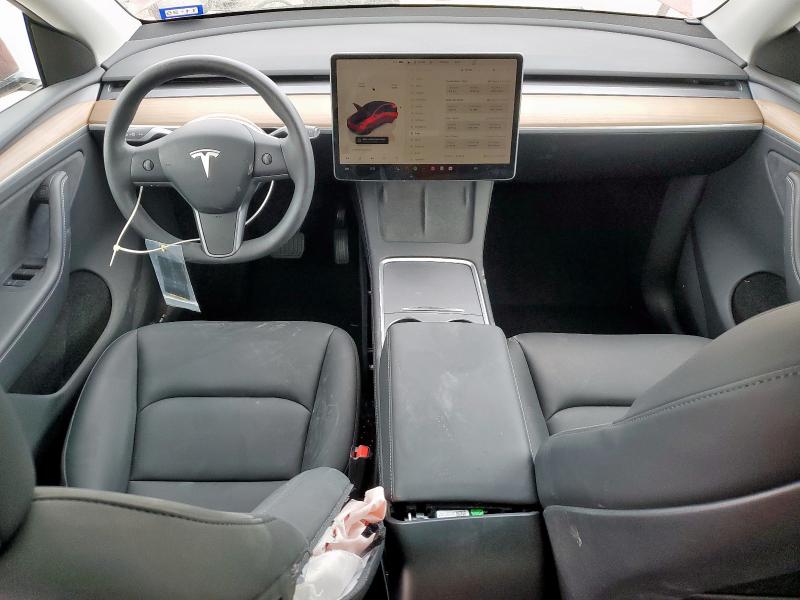 Photo 8 from auction – 2025 TESLA MODEL Y with VIN 7SAYGDED6SA349038