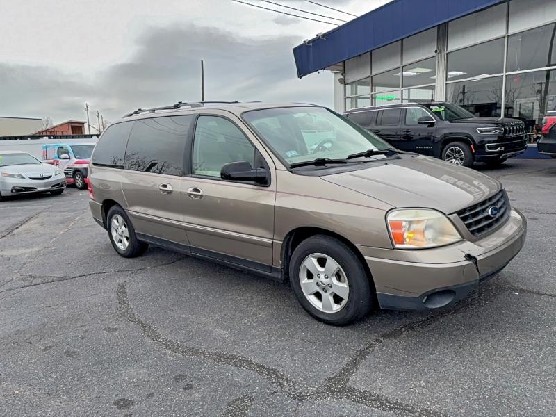 Zdjęcie 1 z aukcji – 2004 FORD FREESTAR S z VIN 2FMZA576X4BB15202