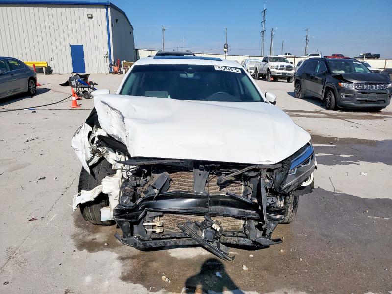 Photo 5 from auction – 2021 VOLKSWAGEN PASSAT with VIN 1VWSA7A39MC000555