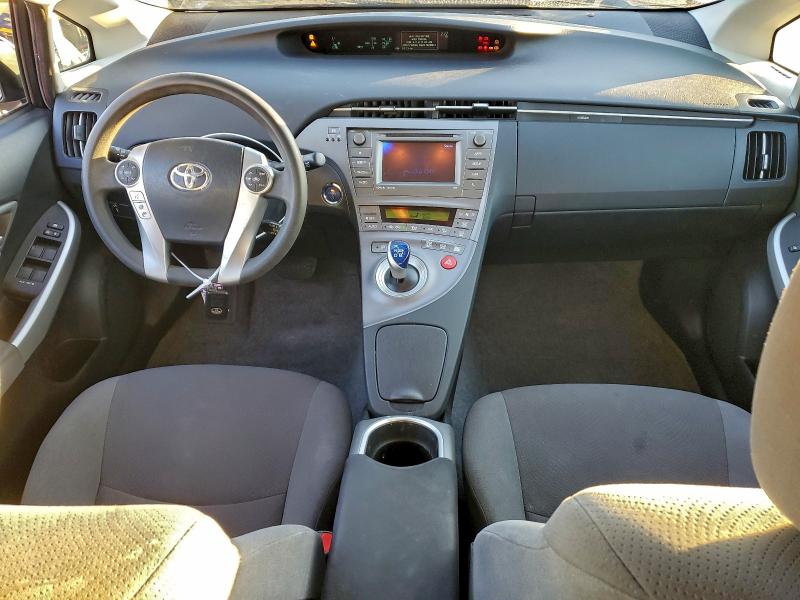 Photo 8 from auction – 2015 TOYOTA PRIUS with VIN JTDKN3DU7F1978233
