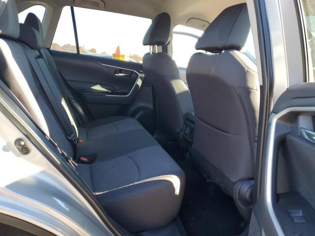Photo 11 from auction – 2022 TOYOTA RAV4 with VIN 2T3P1RFV2NW299559