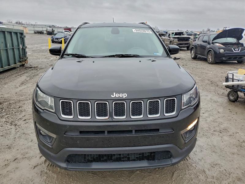 Фото 5 с аукциона – 2018 JEEP COMPASS LA с VIN 3C4NJDBB7JT261610
