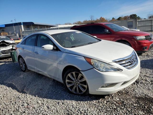 Photo 4 from auction – 2013 HYUNDAI SONATA SE with VIN 5NPEC4AC7DH802843