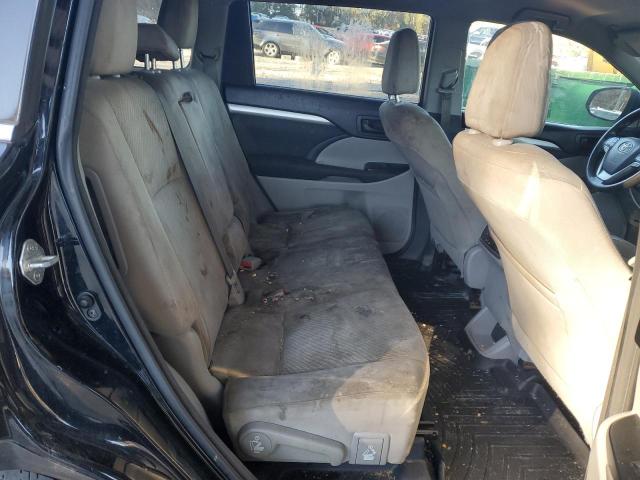 Photo 10 from auction – 2018 TOYOTA HIGHLANDER with VIN 5TDZZRFH3JS241662