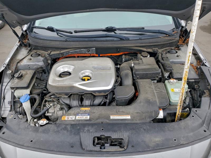 Photo 11 from auction – 2017 HYUNDAI SONATA HYB with VIN KMHE24L18HA059469