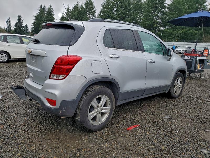 Photo 3 from auction – 2020 CHEVROLET TRAX 1LT with VIN 3GNCJLSB5LL334937