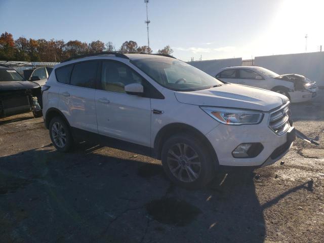 Photo 4 from auction – 2018 FORD ESCAPE SE with VIN 1FMCU9G90JUC41671