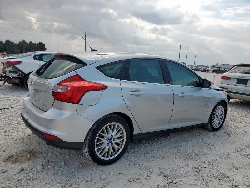Photo 3 from auction – 2012 FORD FOCUS SEL with VIN 1FAHP3M24CL279330