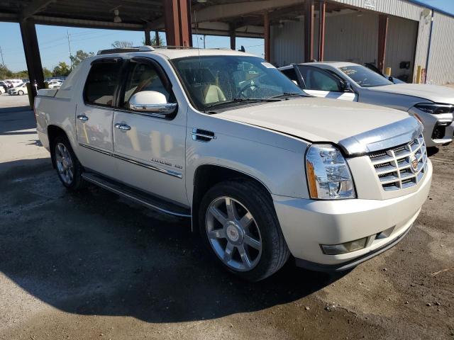 Photo 4 from auction – 2012 CADILLAC ESCALADE E with VIN 3GYT4MEF8CG224889