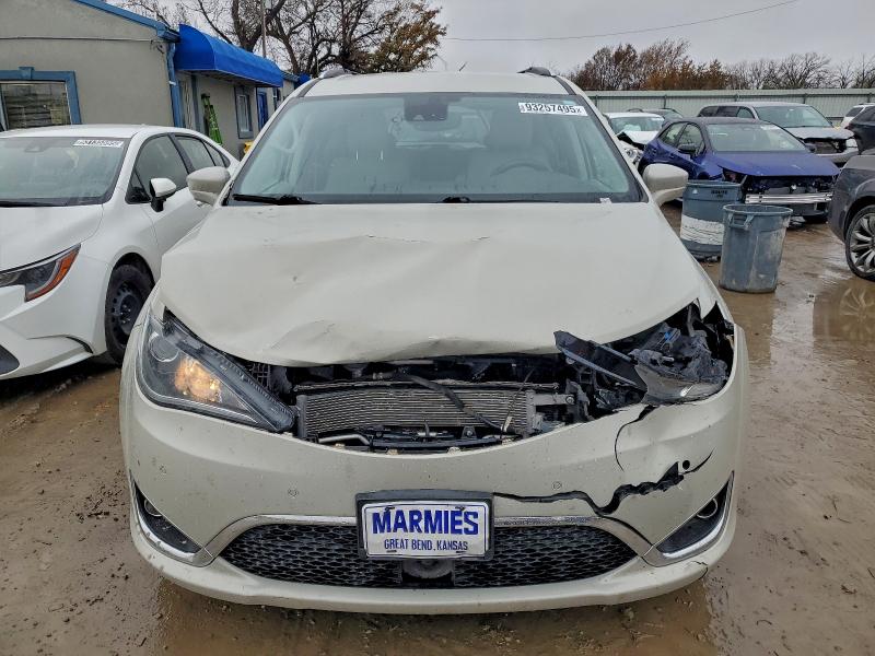 Photo 5 from auction – 2020 CHRYSLER PACIFICA T with VIN 2C4RC1EG3LR100369