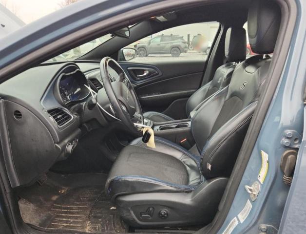 Photo 7 from auction – 2015 CHRYSLER 200 S with VIN 1C3CCCBG2FN592310