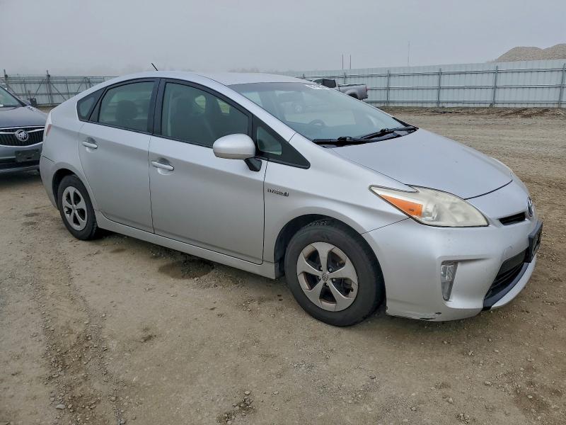 Photo 4 from auction – 2013 TOYOTA PRIUS with VIN JTDKN3DU5D5643798
