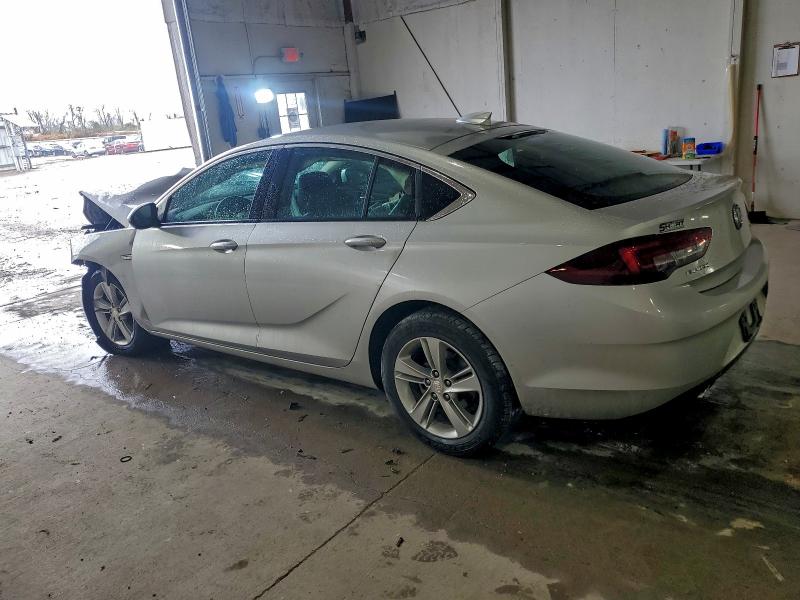 Photo 2 from auction – 2018 BUICK REGAL PREF with VIN W04GL6SX2J1079115