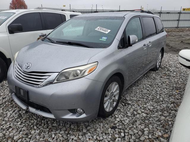Photo 1 from auction – 2015 TOYOTA SIENNA XLE with VIN 5TDYK3DCXFS579152