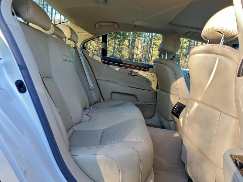 Photo 10 from auction – 2016 LEXUS LS 460 with VIN JTHBL5EF8G5141789