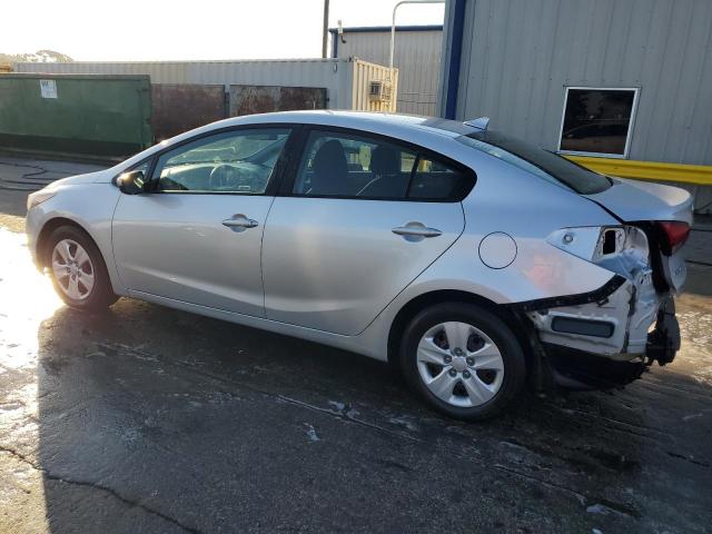 Photo 2 from auction – 2017 KIA FORTE LX with VIN 3KPFK4A71HE066020