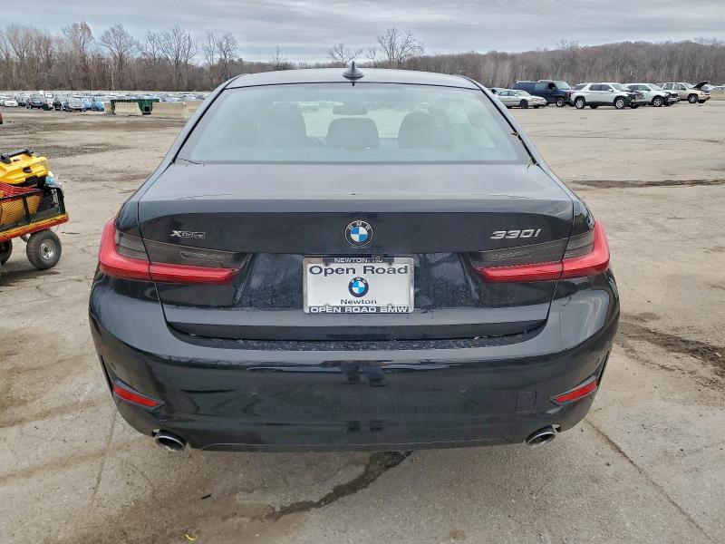 Photo 6 from auction – 2021 BMW 330XI with VIN 3MW5R7J05M8B94164