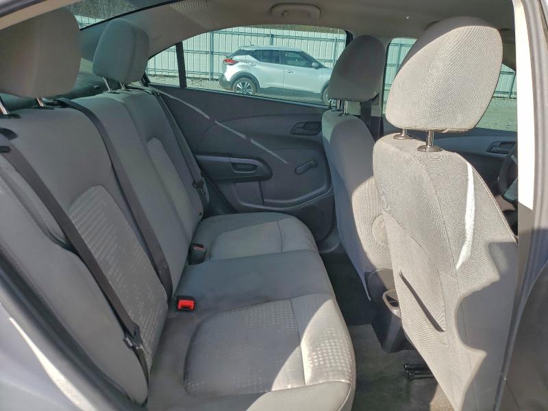 Photo 10 from auction – 2019 CHEVROLET SONIC LS with VIN 1G1JB5SB3K4148836
