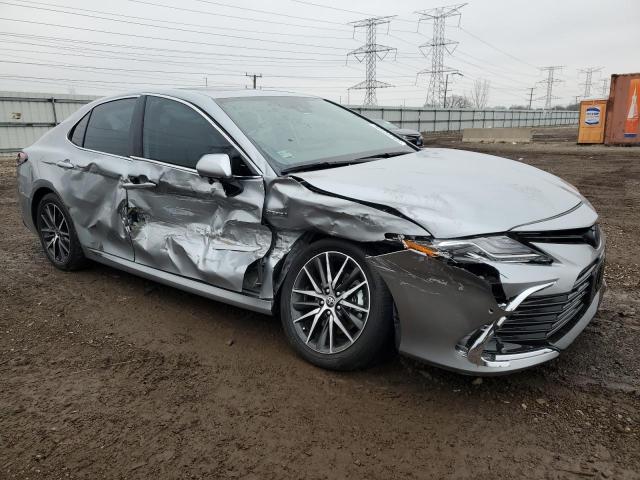 Photo 4 from auction – 2021 TOYOTA CAMRY XLE with VIN 4T1F31AK2MU558286