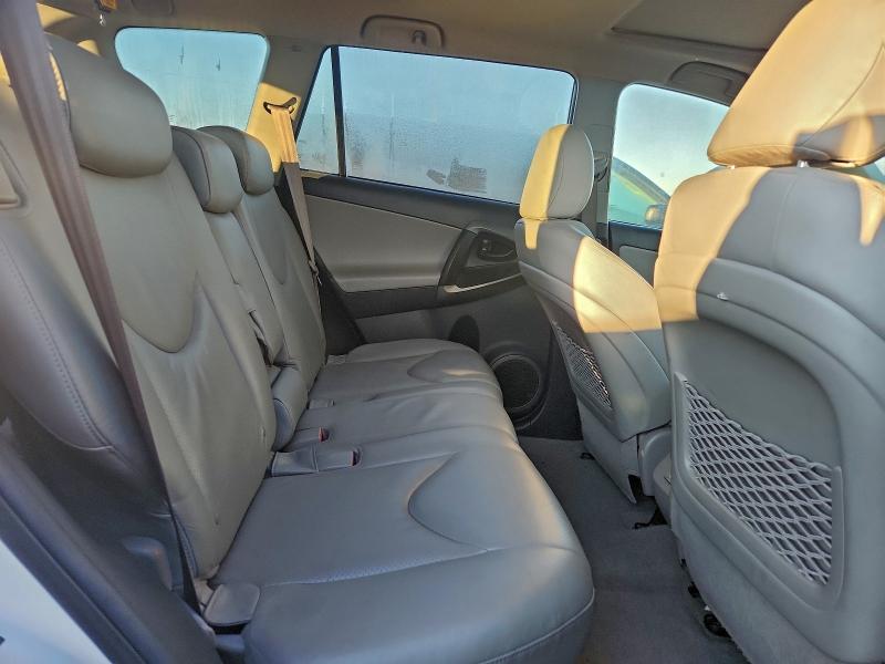 Photo 11 from auction – 2010 TOYOTA RAV4 LIMIT with VIN 2T3DF4DV5AW067655