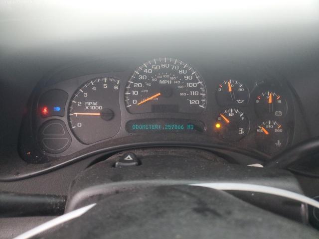 Photo 9 from auction – 2005 GMC NEW SIERRA with VIN 2GTEC13T151144158