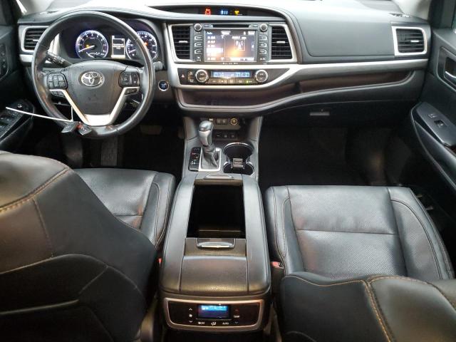 Photo 8 from auction – 2018 TOYOTA HIGHLANDER with VIN 5TDDZRFH5JS809078