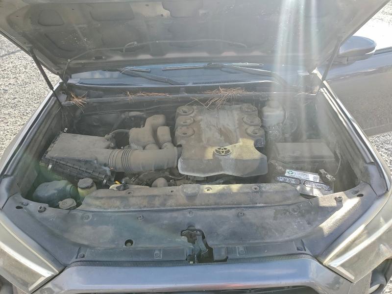 Photo 12 from auction – 2014 TOYOTA 4RUNNER SR with VIN JTEZU5JR5E5071254