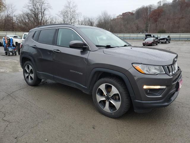 Photo 4 from auction – 2017 JEEP COMPASS LA with VIN 3C4NJDBB3HT642459