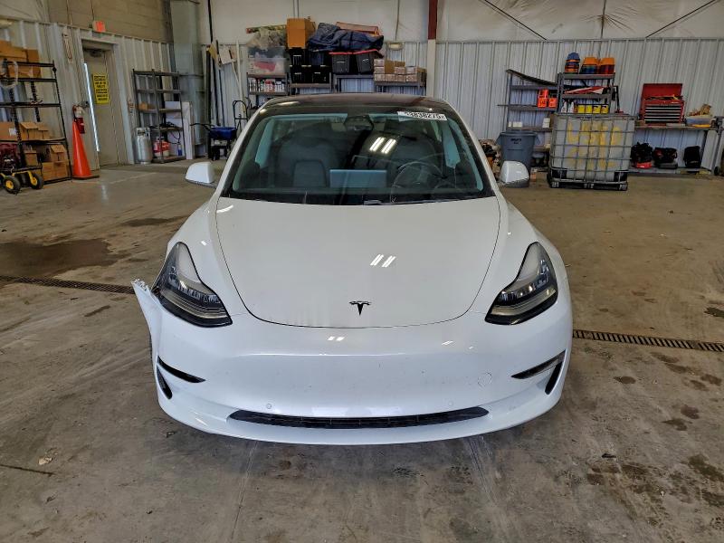 Photo 5 from auction – 2018 TESLA MODEL 3 with VIN 5YJ3E1EB0JF182560