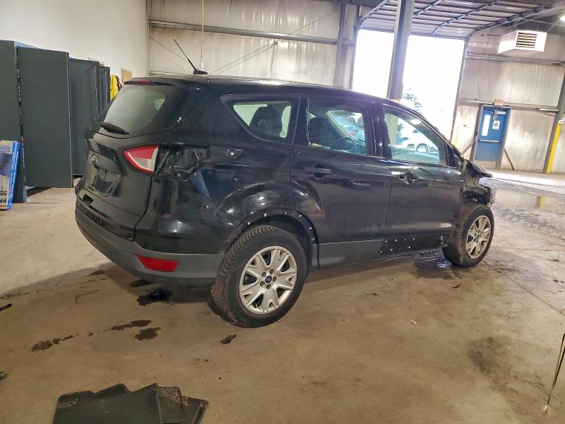 Photo 3 from auction – 2016 FORD ESCAPE S with VIN 1FMCU0F73GUC85409