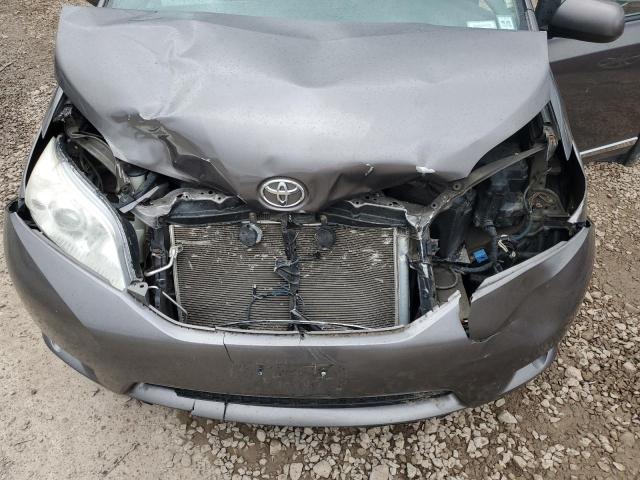 Photo 12 from auction – 2015 TOYOTA SIENNA XLE with VIN 5TDDK3DC6FS100188